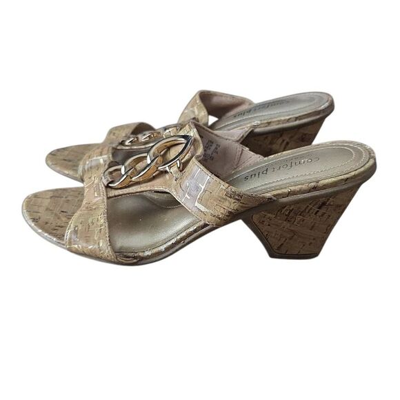 comfort plus by Predictions Shoes - Comfort Plus by Predictions Size 6.5 Cork Print Low Heels